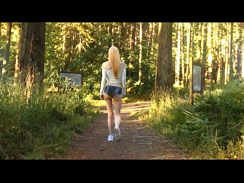 ❤️ Vakker kvinne beveger seg sakte, ikke nakenvideo ❤️ Porno på porno no.vanalize.ru ❌️❤